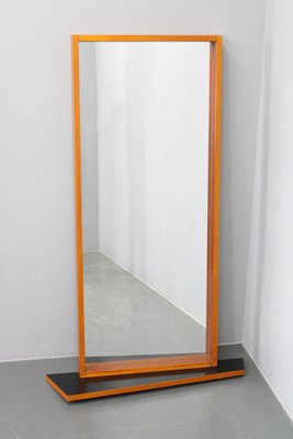 Mid-Century Standspiegel mit Ablage, Ehemalige Tschechoslowakei, 1960er bei Pamono kaufen