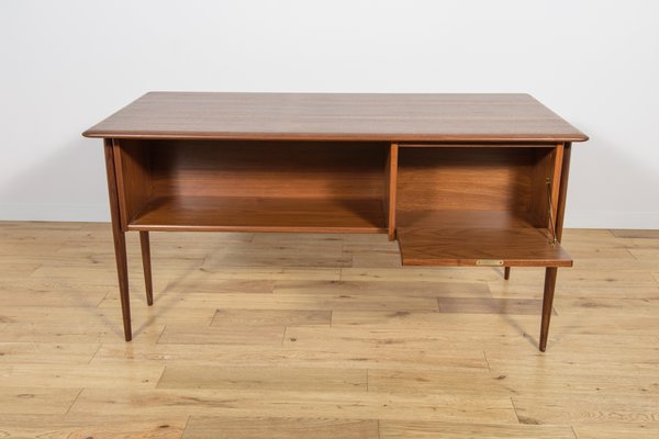 Mid-Century Teak Model Desk by Goran Strand for Lelangs