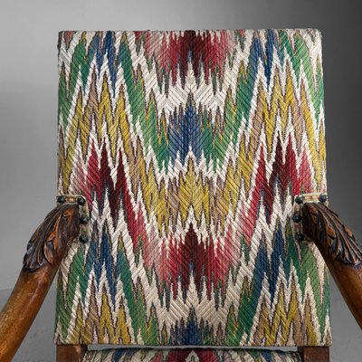 Antike Sessel aus Nussholz mit Ikat Muster, Ende 19. Jh., 2er Set bei Pamono kaufen