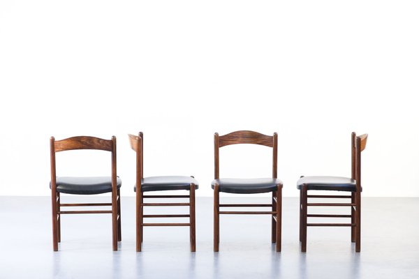 Skandinavische Stuhle Aus Teak 1960er 4er Set Bei Pamono Kaufen