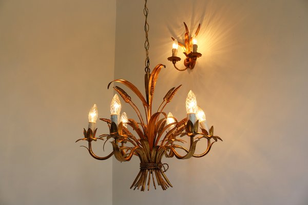 Applique murale design LED en métal doré style rétro