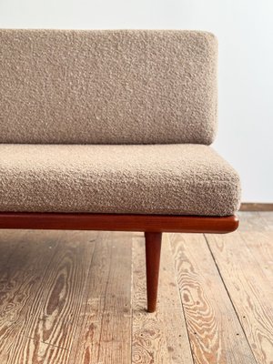Mid-Century Modern Danish Minerva Series Daybed by Peter Hvidt and