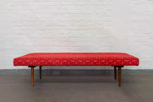 Mid-Century Liege Sofa by Miroslav Navrátil, 1960s for sale at Pamono