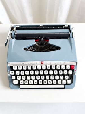 Vintage Typewriter in Light Blue from Brother De Luxe, 1960s for