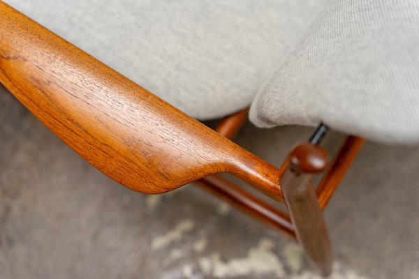 Model 136 Lounge Chair in Teak by Finn Juhl for France & Søn