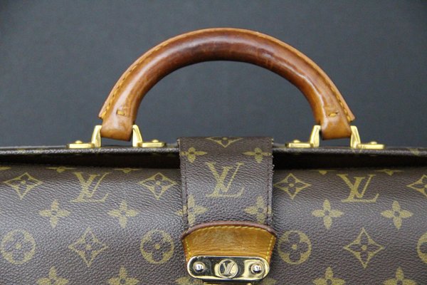 Louis Vuitton Monogram Pilot or Doctors Bag, 1990s for sale at Pamono