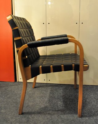 Alvar aalto armchair deals