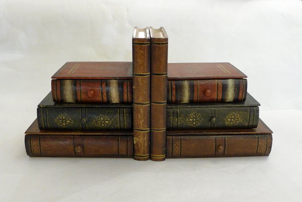 Paire De Serre-livres Anciens En Bois Gravé – Profils Bretons, Hauteur 16,5 Cm