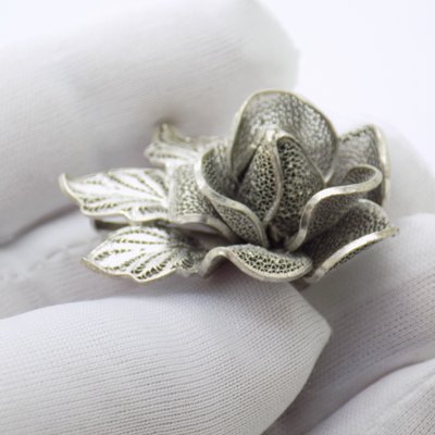 Broche Vintage Française En Forme De Rose Argenté – Plastique, 3,6 Cm, Fait En France