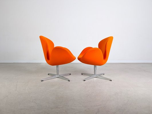 Swan Chair with Orange Upholstery by Arne Jacobsen for Fritz