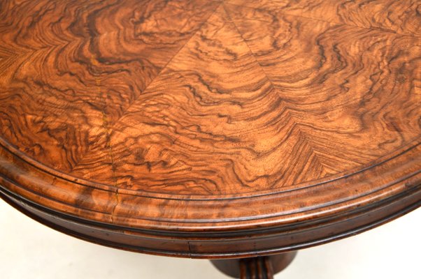Table ou bureau victorien ancien sur