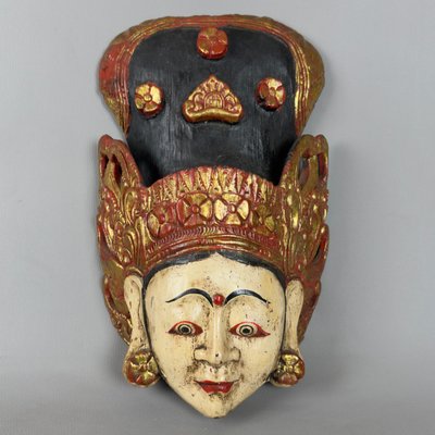 Bali, masque décoratif, bois sculpté