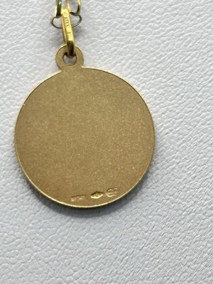Collier 3 pendentifs têtes de mort acier argenté, chaîne acier