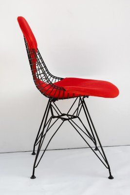 Wire Chairs attributed to Charles & Ray Eames for Herman Wire Chairs attributed to Charles & Ray Eames for Herman