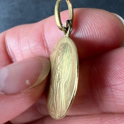 Pendentif Croix en Or et Grenats