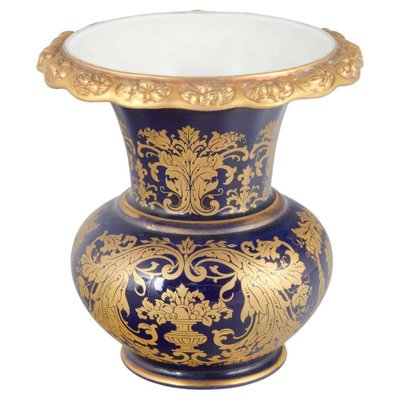 Porzellanvase mit tief kobaltblauer Glasur und vergoldeten Blumenmotiven von Rosenthal, 1940er bei Pamono kaufen
