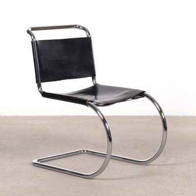 Vintage Dining Chairs By Ludwig Mies Van Der Rohe For Knoll Inc Set Vintage Dining Chairs By Ludwig Mies Van Der Rohe For Knoll Inc Set Of 4