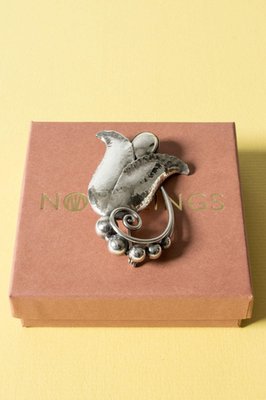broche rétro noeud bijou vintage couleur or effet diamanté