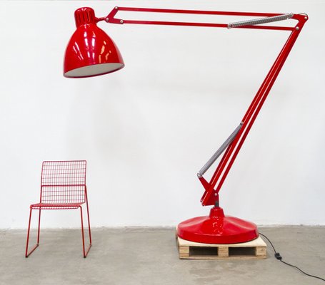 ランプベルジェ 3744 レッドフレーム LAMPE BERGER The Great JJ Floor Lamp from iTRE for sale at Pamono