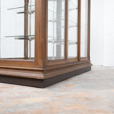 20世紀中期｜フランス｜ジュエリーディスプレイ台 Museum Display Case, France, Early 20th Century for sale at Pamono
