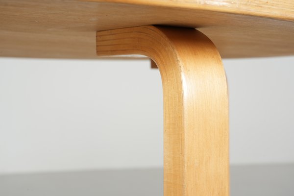 Model 90A Table by Alvar Aalto for Artek, 1970s for sale at Pamono