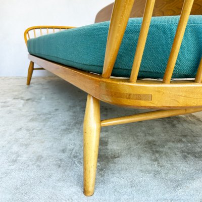 Model 355 Daybed by Lucian Ercolani for Ercol, 1960s for sale at