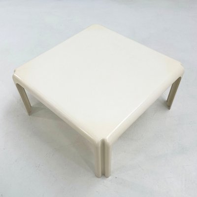 White Arcadia Coffee Table by Vico Magistretti for Artemide, 1970s