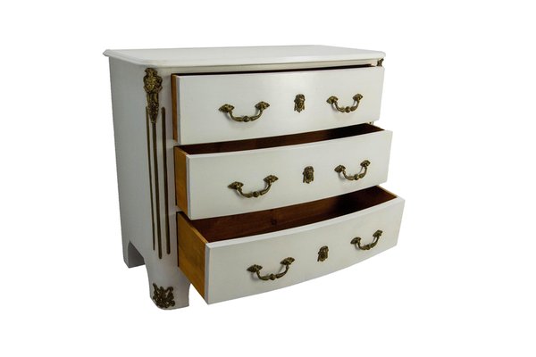 Mid-Century Louis XVI French White Chest of Drawers in Elm & Bronze, 1960s for sale at Pamono Mid-Century Louis XVI French White Chest of Drawers in Elm & Bronze, 1960s for sale at Pamono