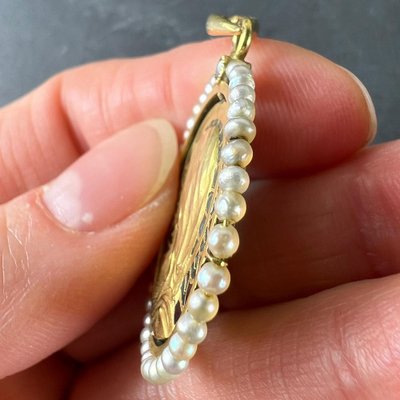 Antique French Virgin Mary 18k Yellow Gold Plique-a-Jour Enamel