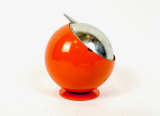 Space Age Orange Smokny Ball Ashtray by F.W. Quist, 1960s for sale