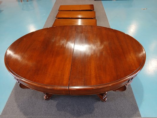 Ausziehbarer ovaler Korbtisch, 1950er bei Pamono kaufen