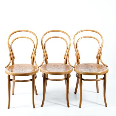 no 14 thonet chairs 1920s set of 4 for sale at pamono