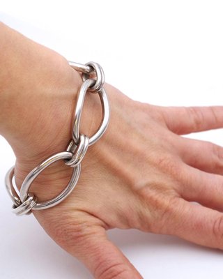 Silver Oval Links Bracelet for sale at Pamono