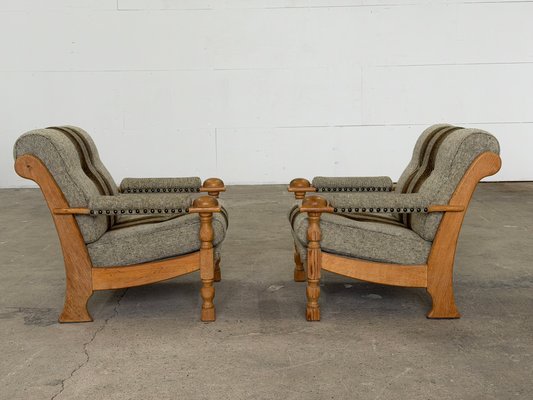 Dänische Sessel aus Eichenholz von Henning Kjærnulf, 1960er Jahre, 2er-Set bei Pamono kaufen