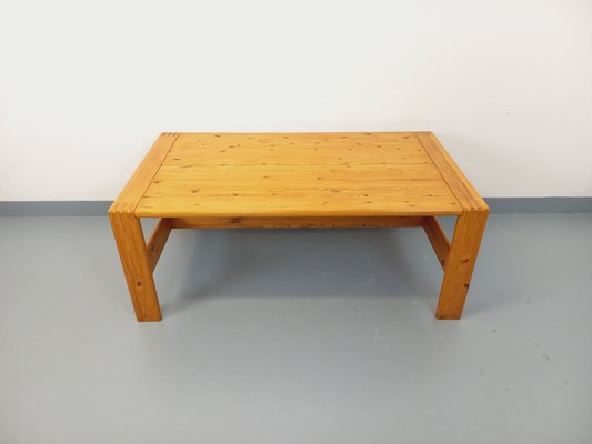 Large Vintage Coffee Table in Pine, 1990s for sale at Pamono