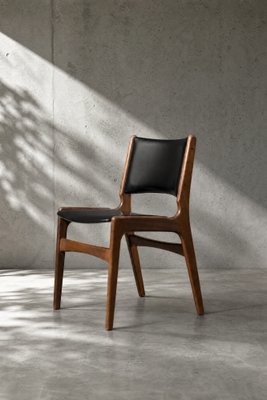 Mid-Century Modern Danish Teak Model 89 Armchair by Erik Buch for