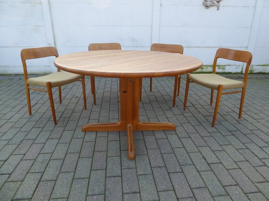 Danish Oak Dining Table And Chairs Set By Niels Otto N O Møller 1960s Danish Oak Dining Table And Chairs Set By Niels Otto N O Møller 1960s