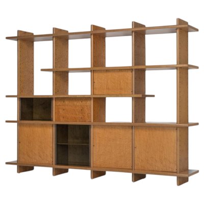 Saporiti Bookcase in Maple and Glass attributed to Giovanni