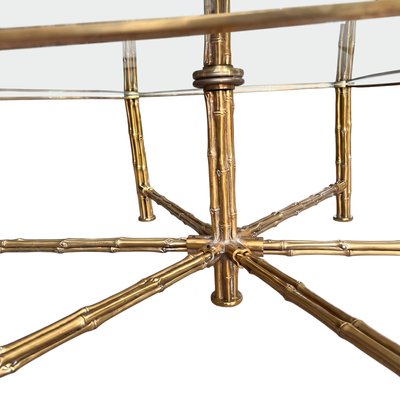 Franzsischer Mid-Century Couchtisch mit Glasplatte in Bambus-Optik, 1960er  bei Pamono kaufen