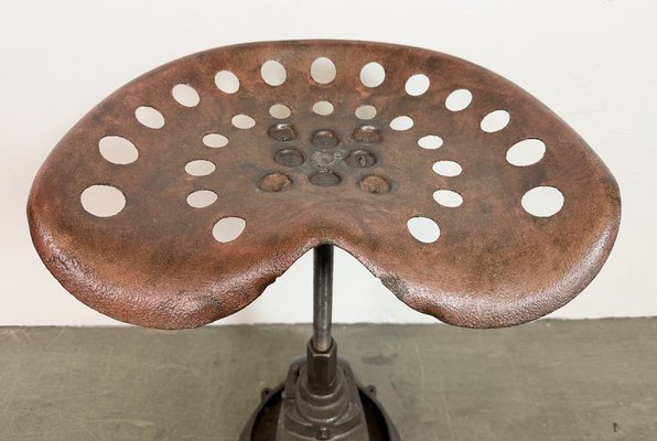 Vintage Industrial Swivel Chair, 1950s for sale at Pamono