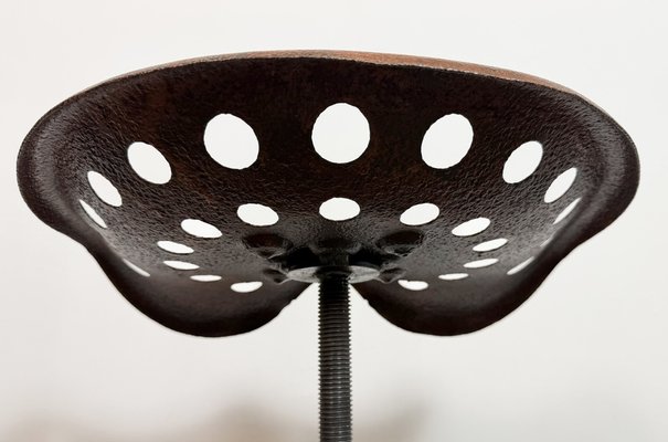 Vintage Industrial Swivel Chair, 1950s for sale at Pamono