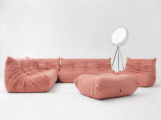 Togo Sofa Set in Pink by Michel Ducaroy for Ligne Roset, Set of 5 for sale at Pamono