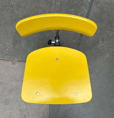 Air-Chair (ライトイエロー ) Mid-Century Modern Yellow Danish Children's Swivel Chair by Jørgen