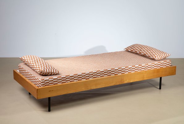 Italienisches Mid-Century Modern Tagesbett aus Buche & Metall, 1950er bei Pamono kaufen