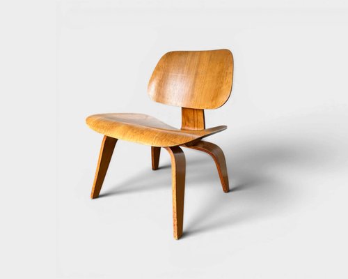 LCW Chair by Charles & Ray Eames for Herman Miller, 1940s for sale