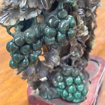 20th Century Chinese Art Jade Vase Sculpture, 1900 for sale at Pamono