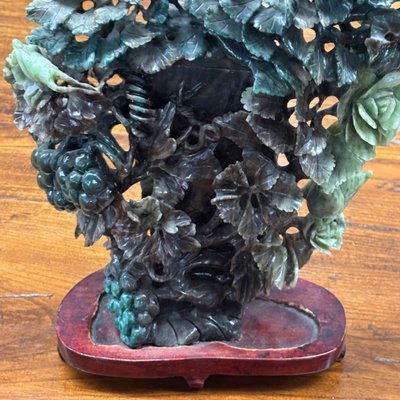 20th Century Chinese Art Jade Vase Sculpture, 1900 for sale at Pamono