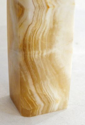 Viereckige Vase aus Onyxstein mit konischen Kanten, 1960er bei Pamono kaufen