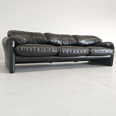 Black Leather Maralunga Sofa, 1970s for sale at Pamono