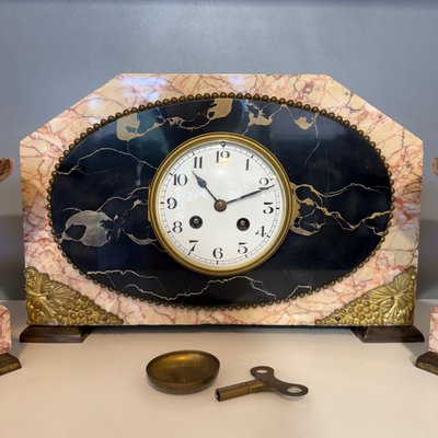 Large Art Deco Table Clock in Pink Marble, 1930s, Set of 3 for